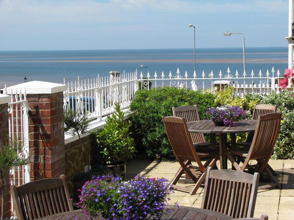 The Burleigh Otel Hunstanton Dış mekan fotoğraf